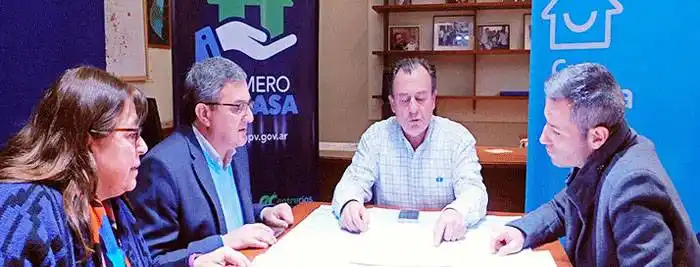 Proyectan viviendas en tres localidades