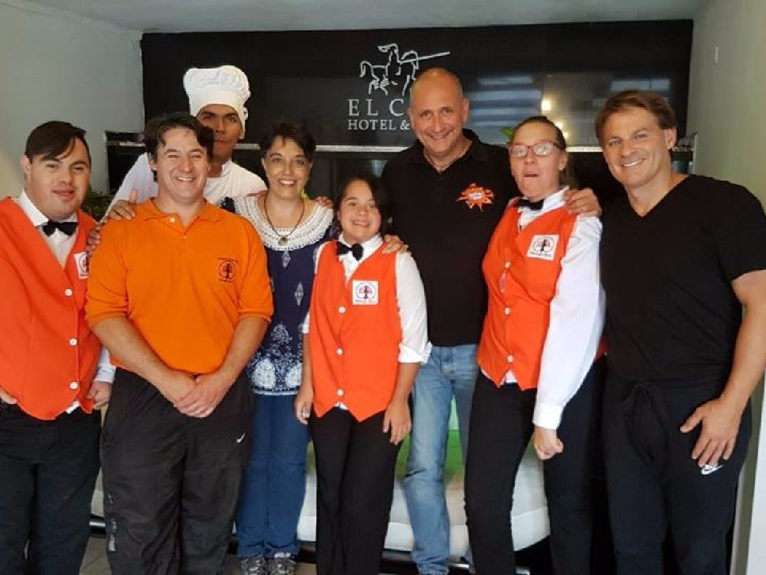 Villa Carlos Paz: inauguraron el hotel atendido por jóvenes con Síndrome de Down