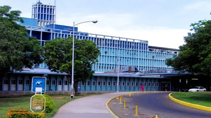 LA CRISIS REDUJO al Hospital Universitario de Maracaibo a «un ambulatorio»