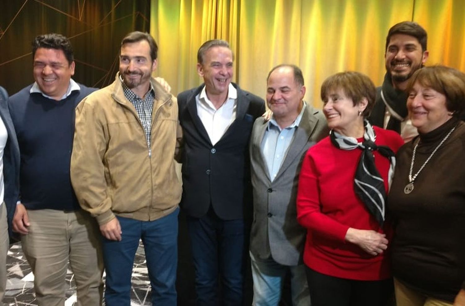 Pichetto estuvo en Rosario y bancó a Carrió: “No tengo porqué ser el calificador de sus expresiones”