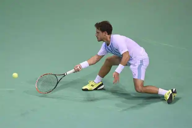 Copa Davis: Goffin aplastó a Schwartzman y la serie está empatada