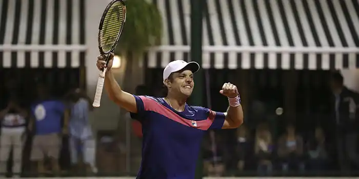 Horacio Zeballos sigue adelante en Chile. 