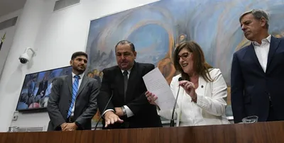 Juan Pablo Poletti juró como intendente de la ciudad de Santa Fe