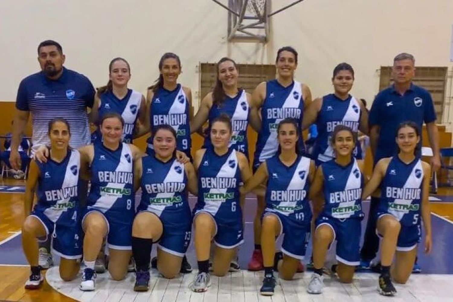 Las Lobas siguen firmes en la cima del torneo