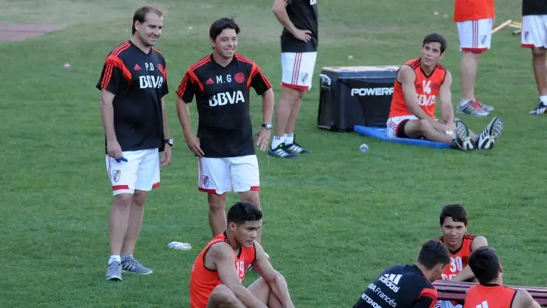 Una baja para el Millo: Mora tiene apendicitis y no jugará el clásico