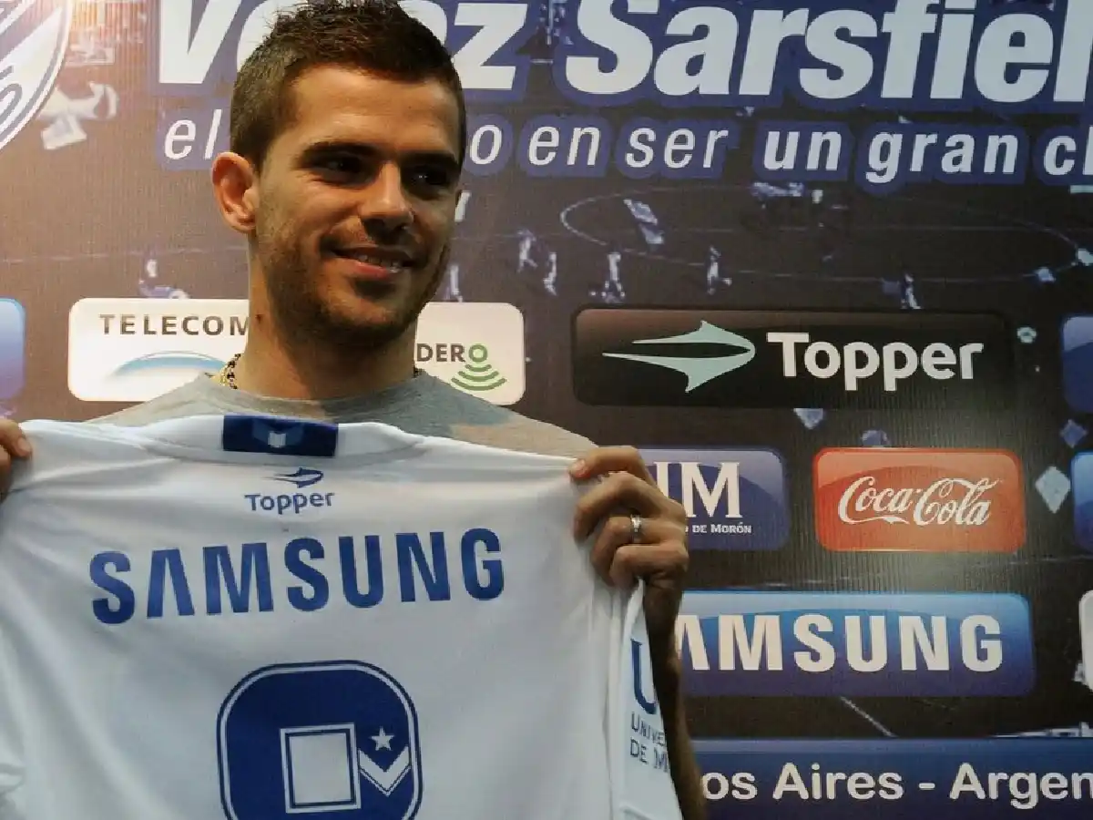 Gago acordó su regreso a Vélez 