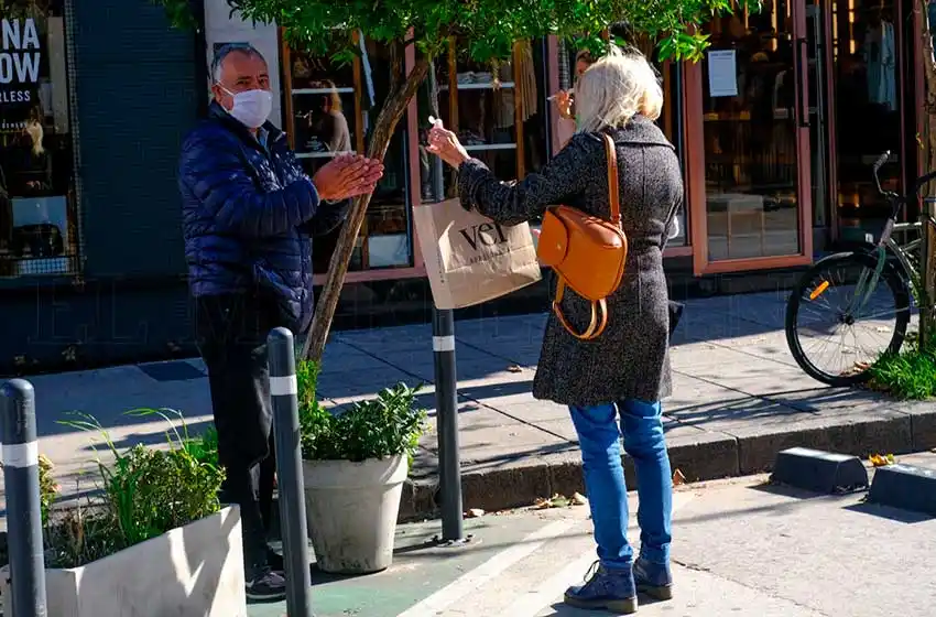 Parte oficial: A los 5 infectados, se suman otros 11 casos sospechosos de COVID-19 en Mar del Plata