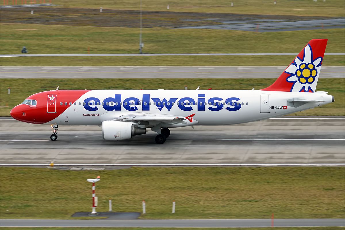 Edelweiss Air inauguró sus vuelos entre Zurich y Ponta Delgada