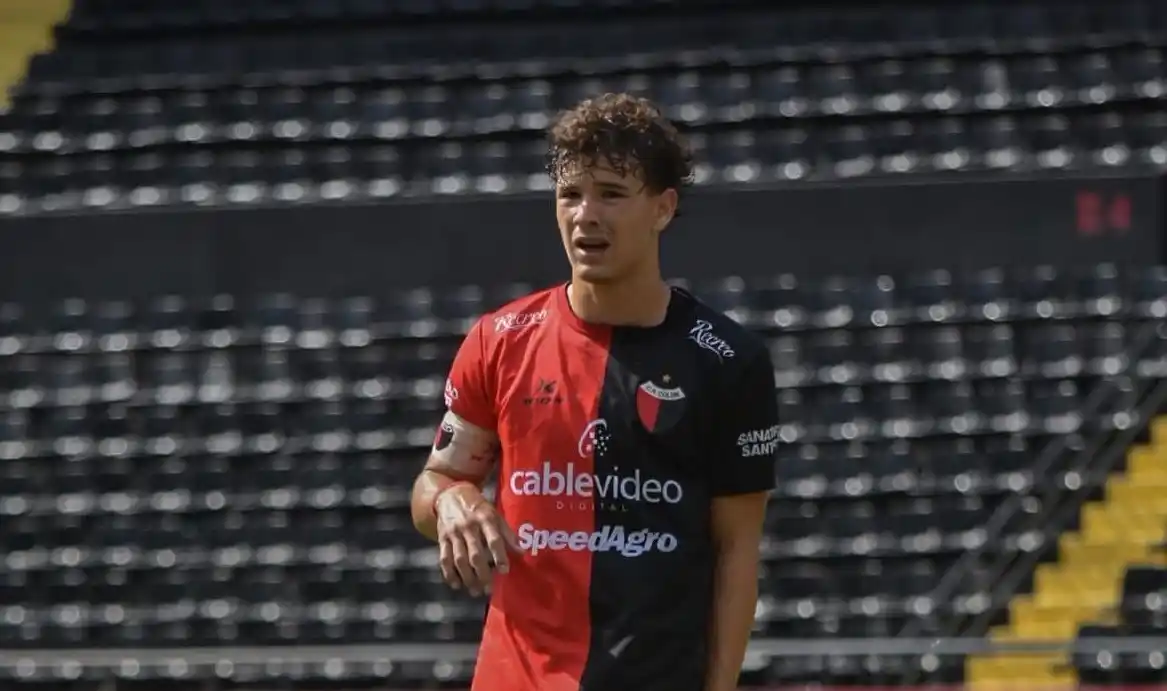 El vialense Aarón Martínez a San Telmo