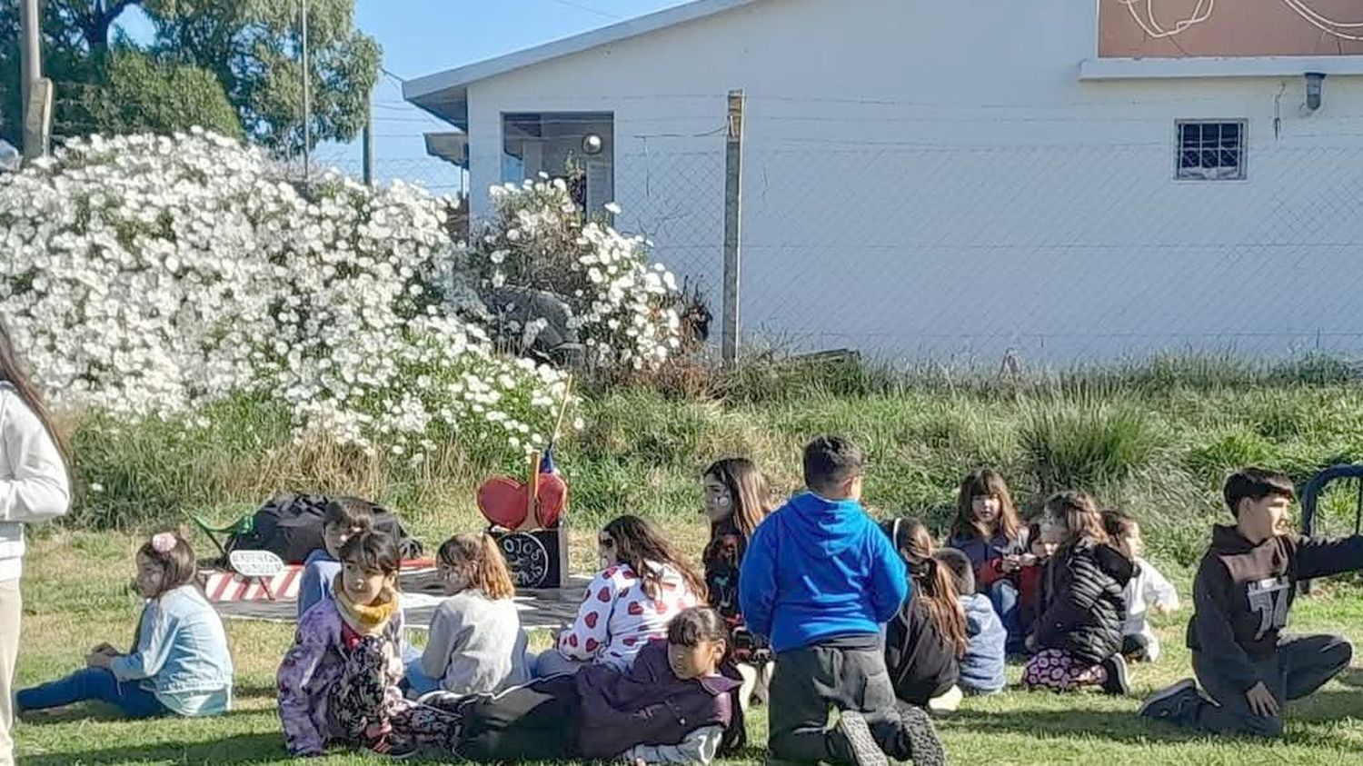 Entretenimiento. También reciben los niños que acuden al “Frutillita”