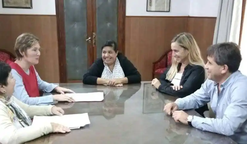 Fioramonti se reunió con las autoridades del Centro de Estimulación y Atención