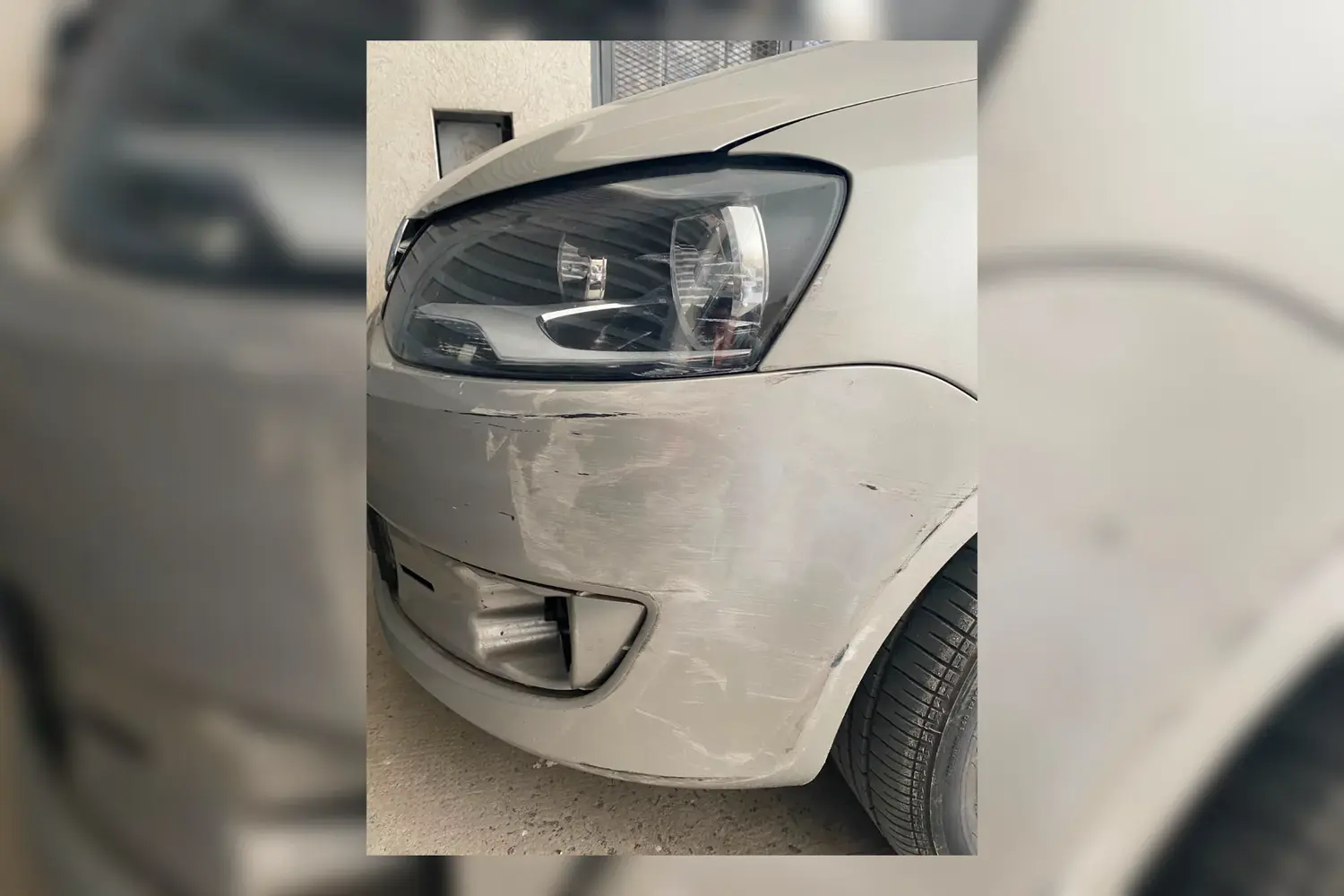 Así quedó el auto chocado.