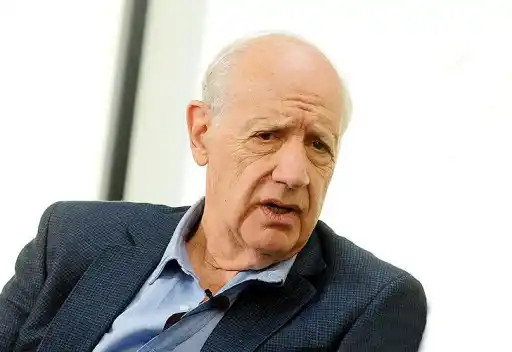 Roberto Lavagna criticó el "aporte solidario" a la riqueza: "La inversión no se alienta con látigo"