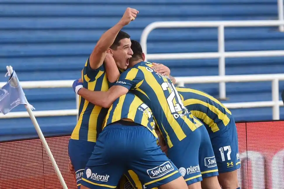 Central le ganó en la última jugada a Vélez 