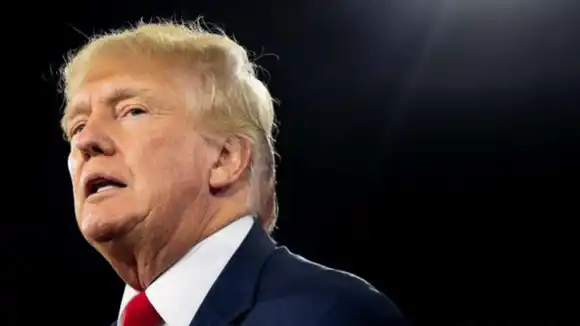 CONDENA TOTAL A TRUMP por recomendar «abandonar» la Constitución