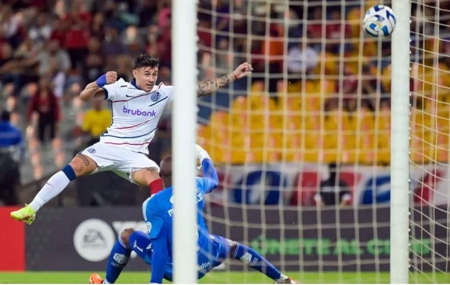 San Lorenzo logró un gran triunfo en Colombia