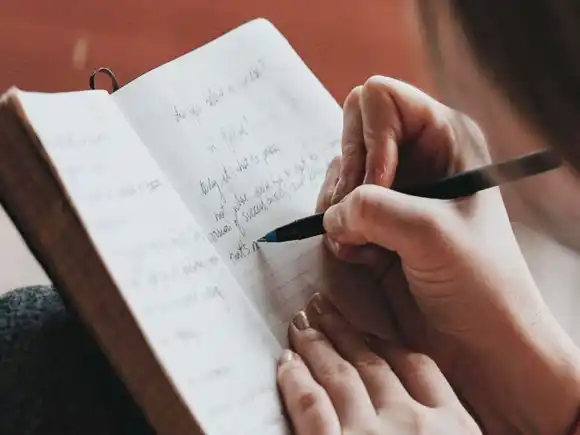 Continúa abierta la inscripción para la edición del Premio Literario “Entre Orillas”