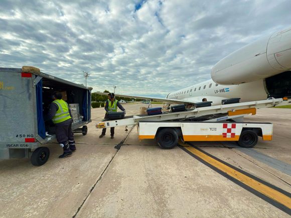 Flybondi operated flights during the strike at Ezeiza and provided handling services to other airlines.