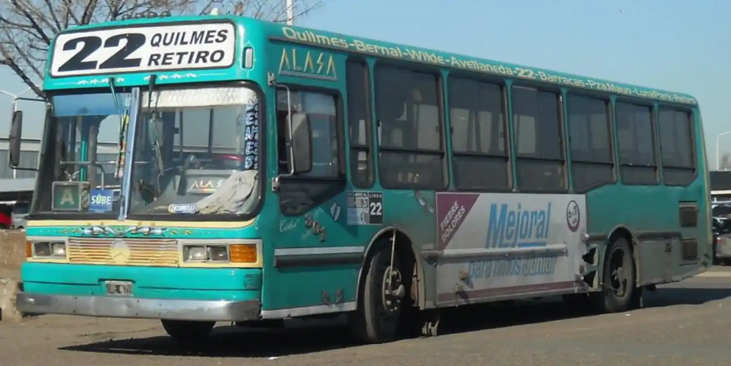 Quilmes: Paro de la línea 22 de colectivos afecta a miles de usuarios 