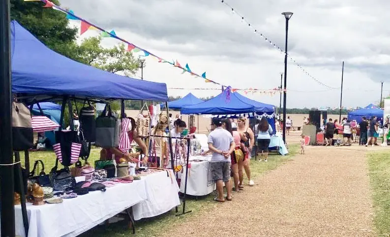 Feria Paseo del Río en la Costanera: sabores, cultura y emprendimientos locales