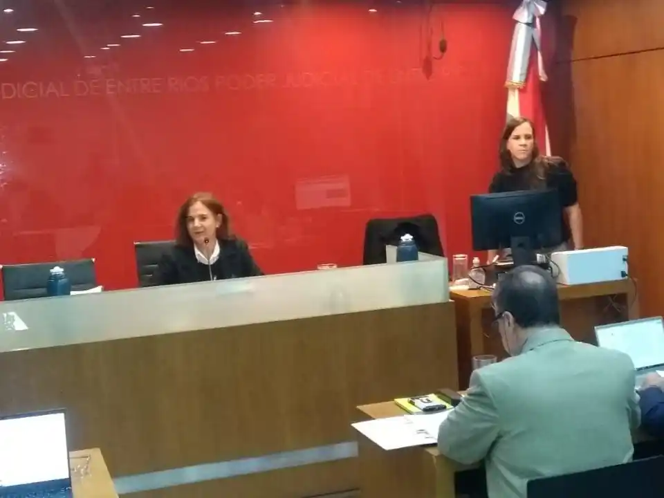 La Justicia confirmó que la causa Contratos seguirá a juicio: rechazaron las apelaciones de las defensas
