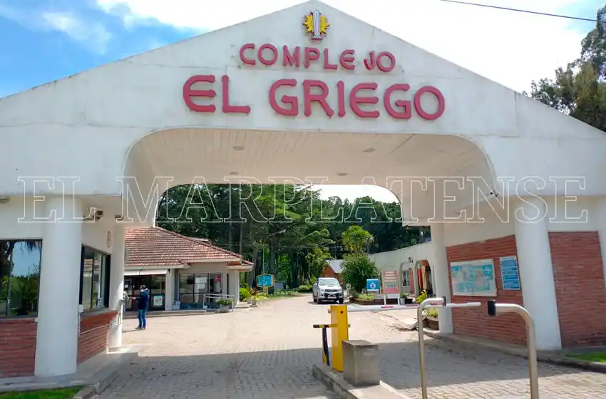 "No entendemos el título de prohibir apertura de camping, cuando es una recomendación"