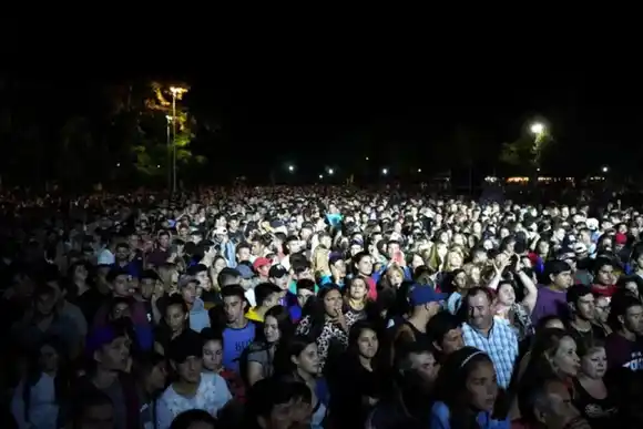 Trulala y El Aclamado Amistad tocarán con entrada libre y gratuita en un pueblo de la región