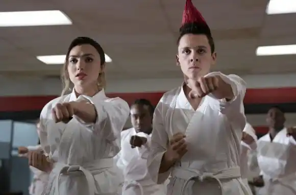 Netflix presentó el trailer de Cobra Kai 3: pura adrenalina