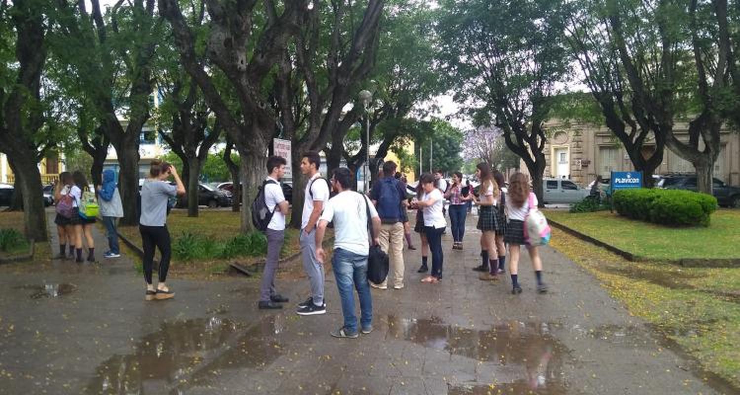 Amenaza de bomba en la Escuela Socorro