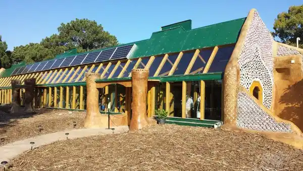 Mar Chiquita: Cómo será la primera escuela sustentable del país