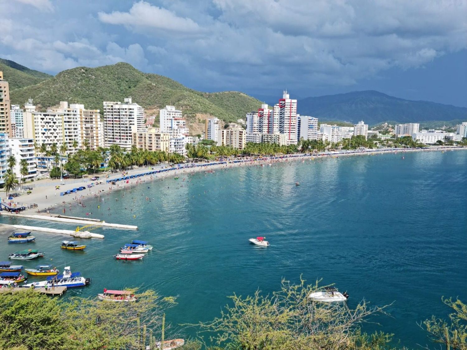 Roban a turistas que paseaban en Santa Marta