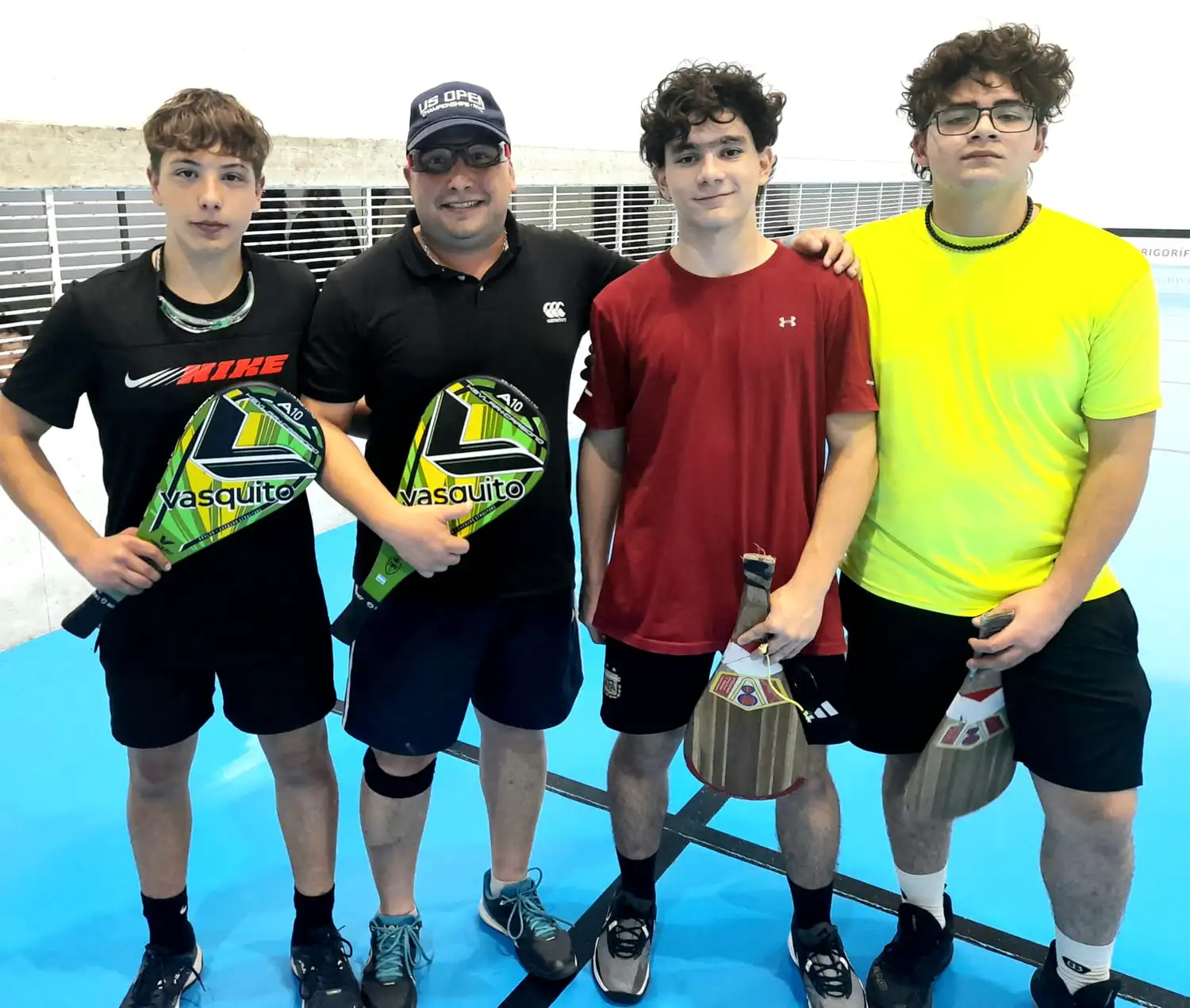 Con gran afluencia de público los días Lunes, miércoles y viernes proqigue en el trinquete "El Bidasoa" el torneo interno con entrada libre y gratuita.