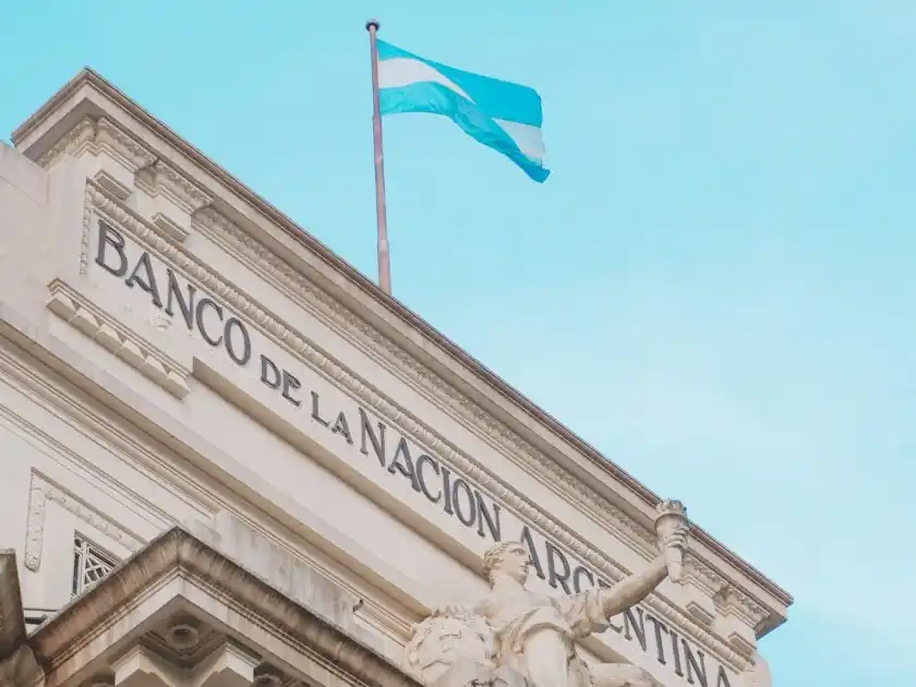 Bancarios acordaron un nuevo aumento salarial: cuánto cobrarán