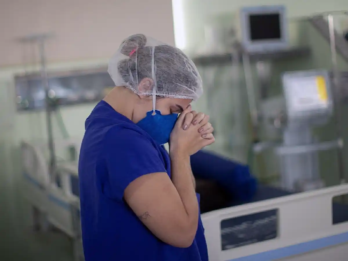 Brasil: Estudiantes de San Pablo piden no ir a clases presenciales y un sindicato denuncia 72 docentes muertos
