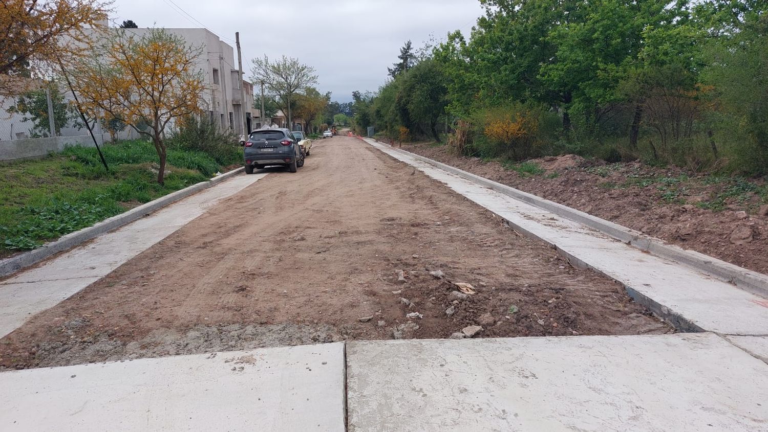 Avanzan las obras de cordón cuneta en el Barrio Florida