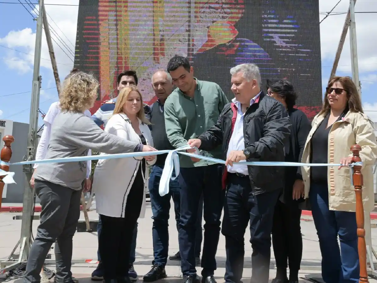 Arroyito ya disfruta la mega obra de desagües en calle Mitre  