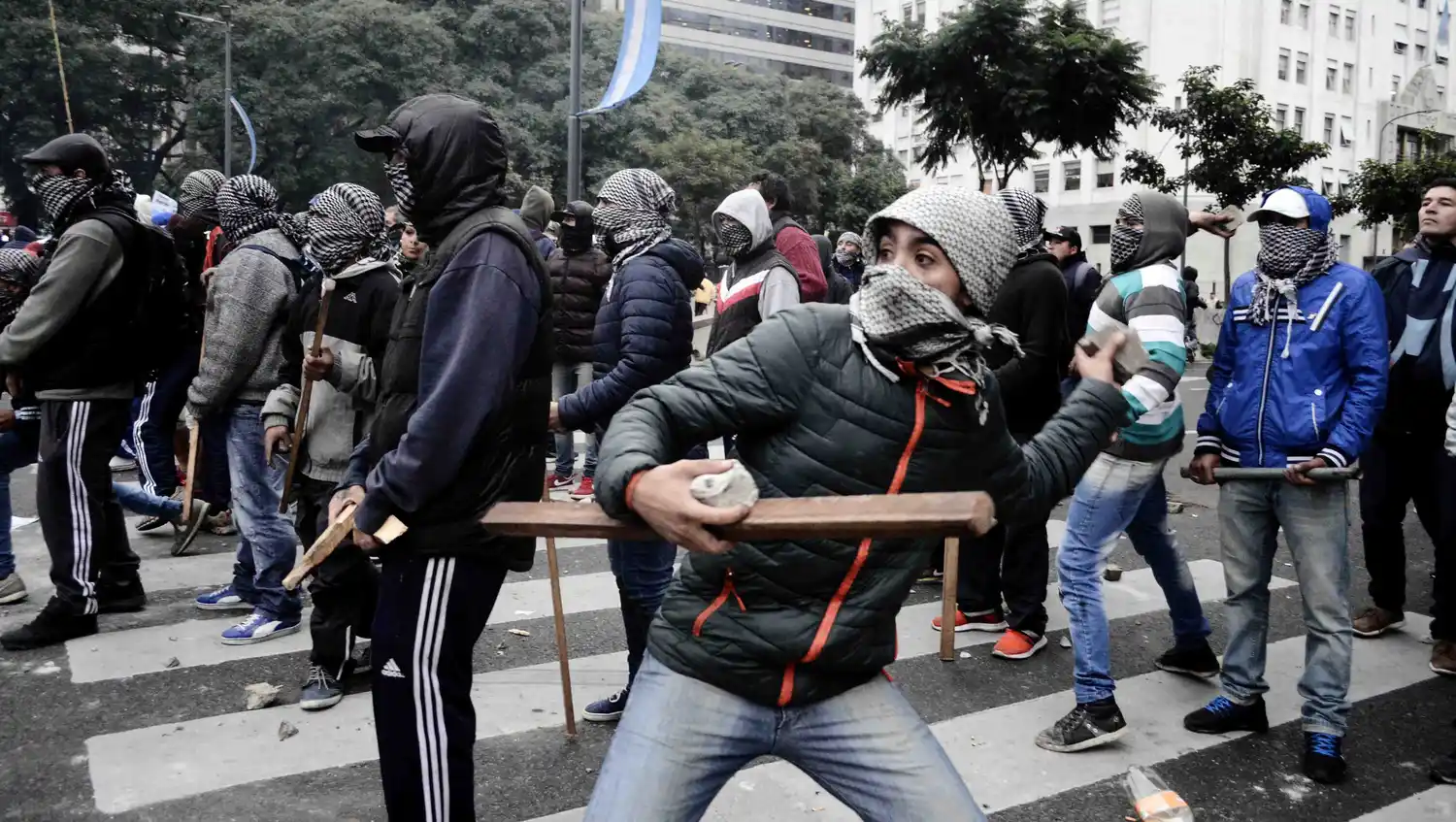 Incidentes en protesta de Quebracho en la 9 de Julio