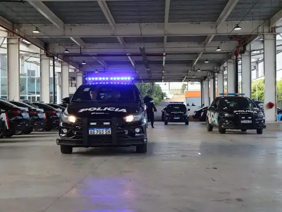 Más de 30 allanamientos por robo de combustible en la policía