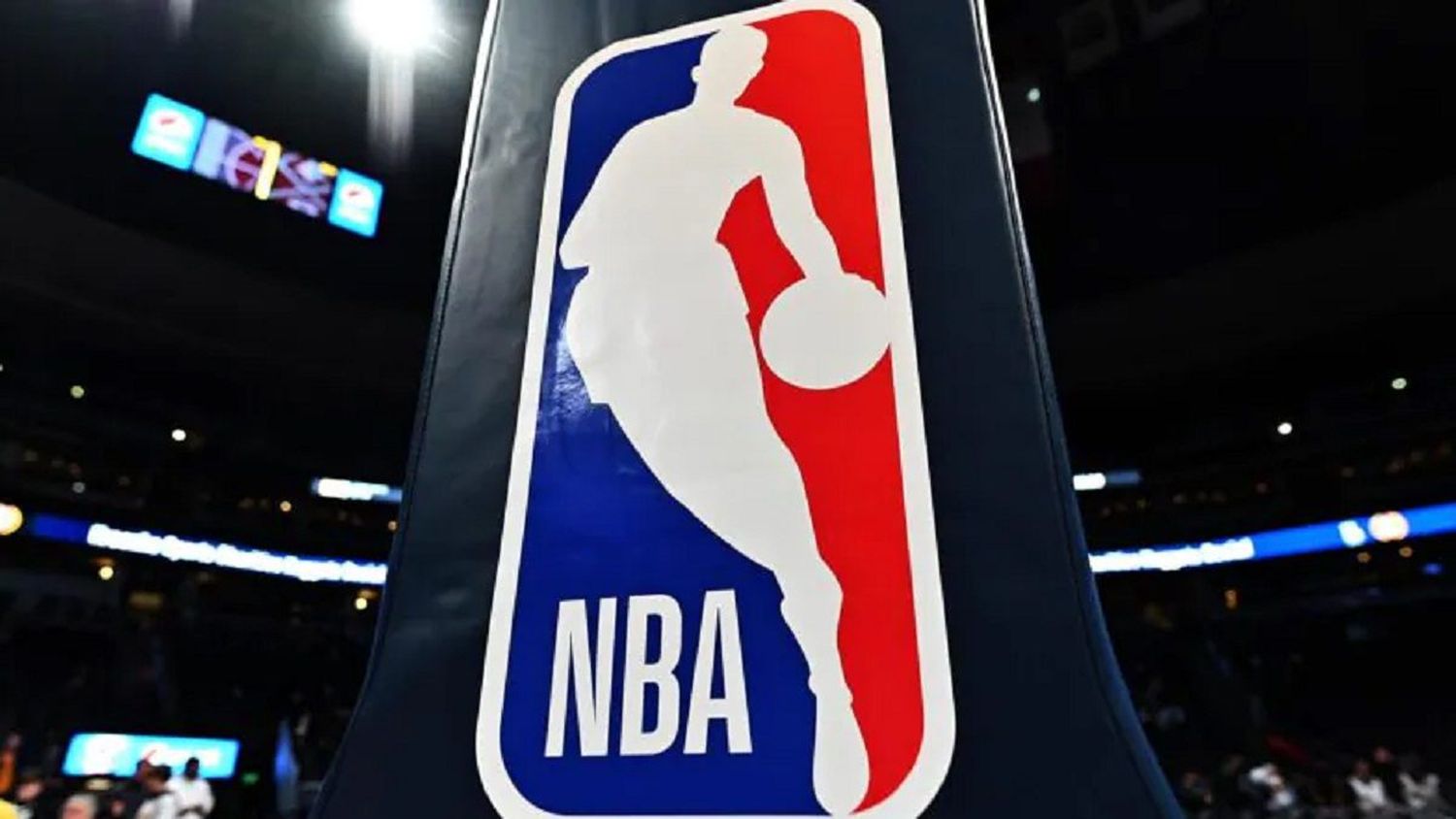 ¿EL MUNDO AL REVÉS? Jugadores de la NBA podrán fumar marihuana e invertir en las franquicias