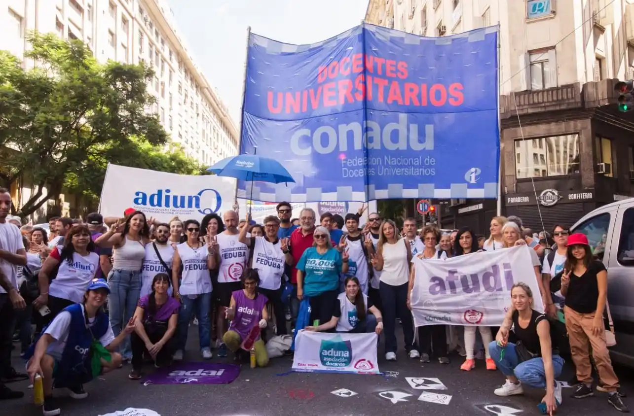 Crisis universitaria: convocan a un “ruidazo” y a un paro con movilizaciones en todo el país