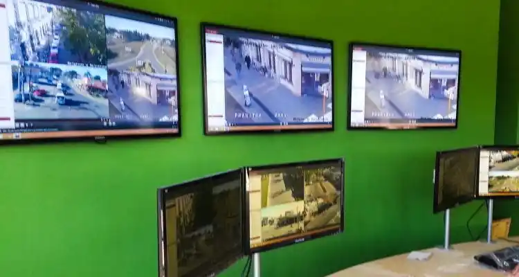 Centro de Monitoreo: planean sumar cámaras, personal y móviles