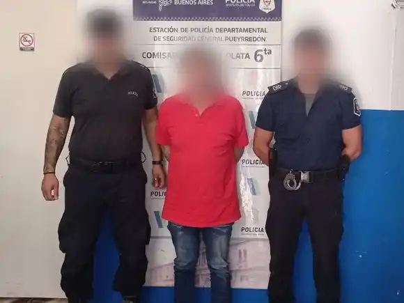 Lo asistieron por un accidente, pero descubrieron que la moto en la que iba era robada