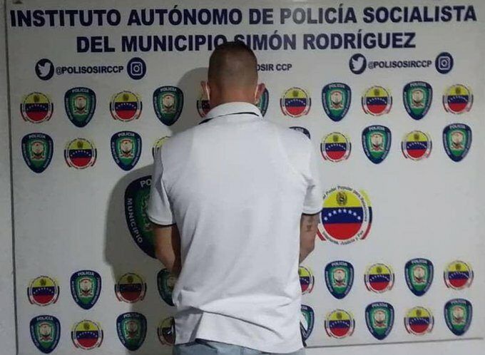 ¡POR AGRESIÓN Y PORTE ILÍCITO DE ARMAS! Detienen al futbolista Charlis Ortiz
