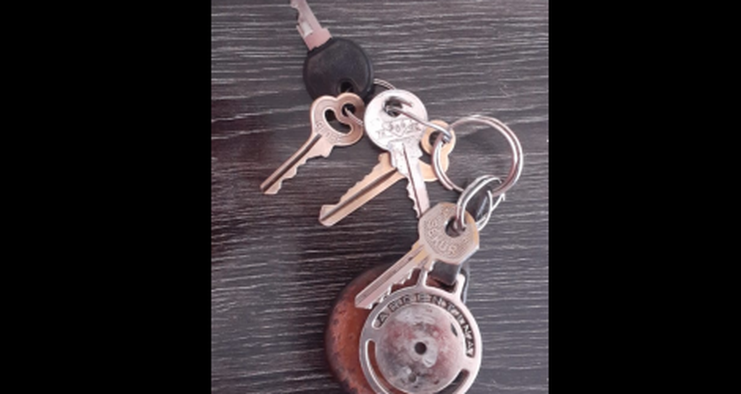 Llaves encontradas en Rojas y Sarmiento