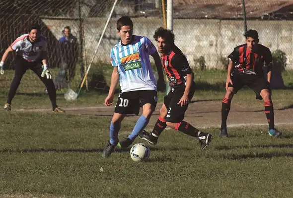 Con autoridad, Juventud se quedó con el clásico frente a Central 