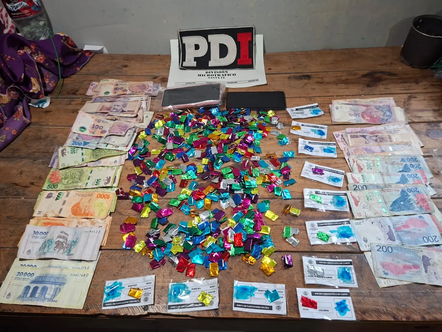 Santa Fe: tres detenidos y 575 envoltorios de cocaína secuestrados en Villa Hipódromo