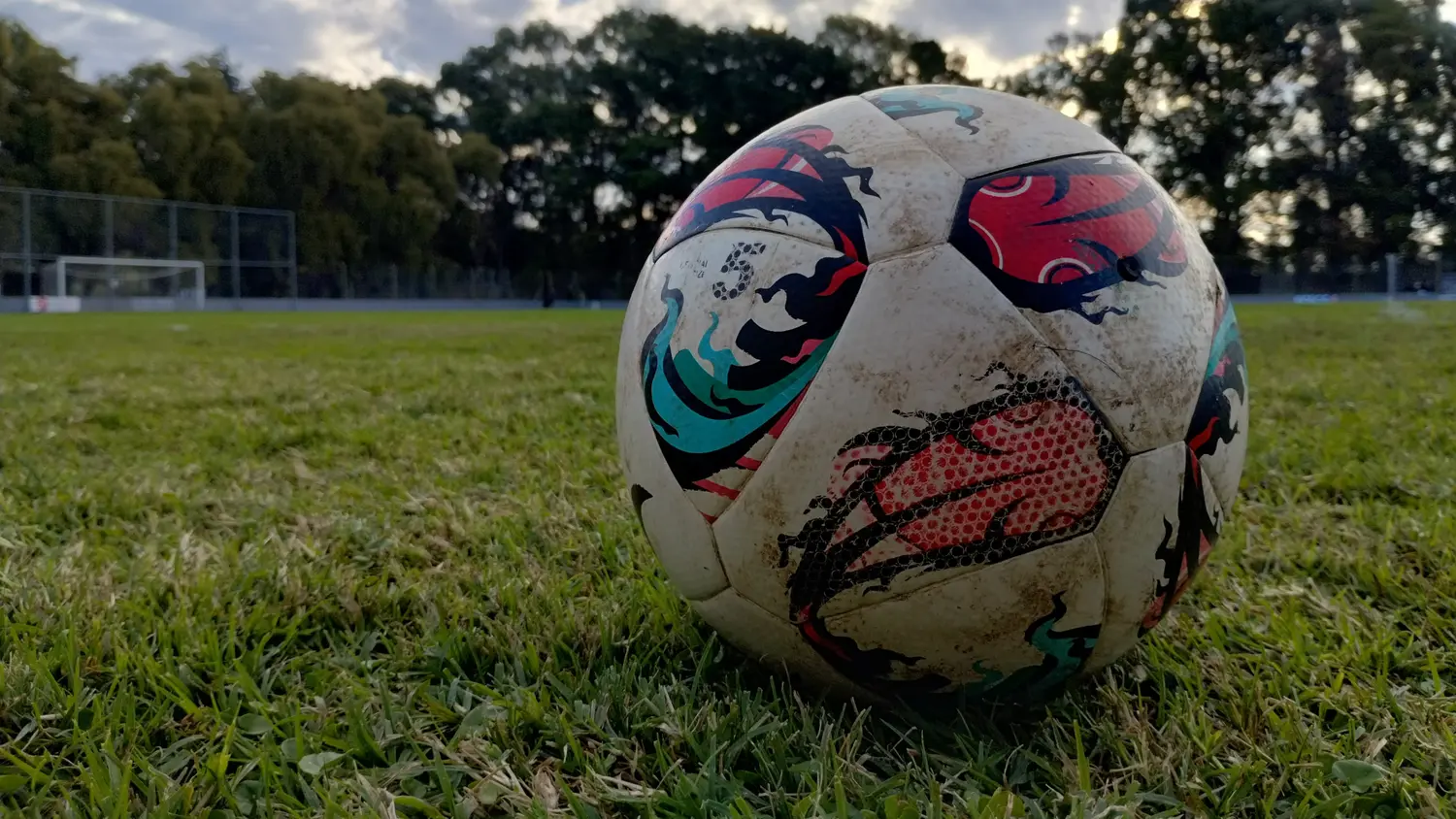 En espera. El arranque de la Liga Necochea de Fútbol, esta vez por las precipitaciones