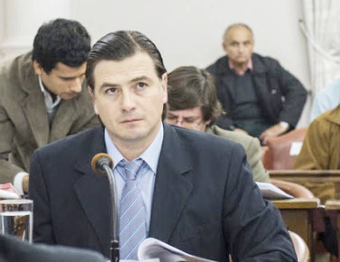 Senadores de JxC piden al  Gobierno que extreme medidas para evitar usurpación  de espacios privados