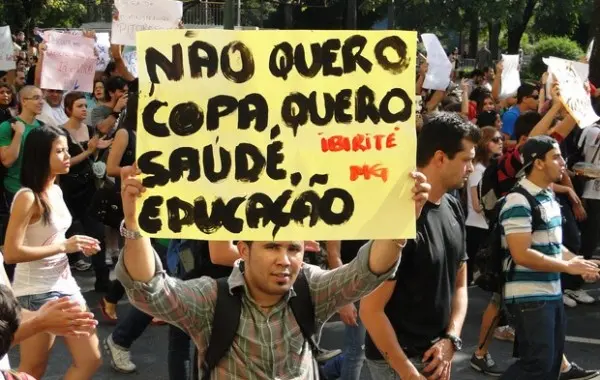 Brasil 2014: Paros y protestas a horas del comienzo del Mundial