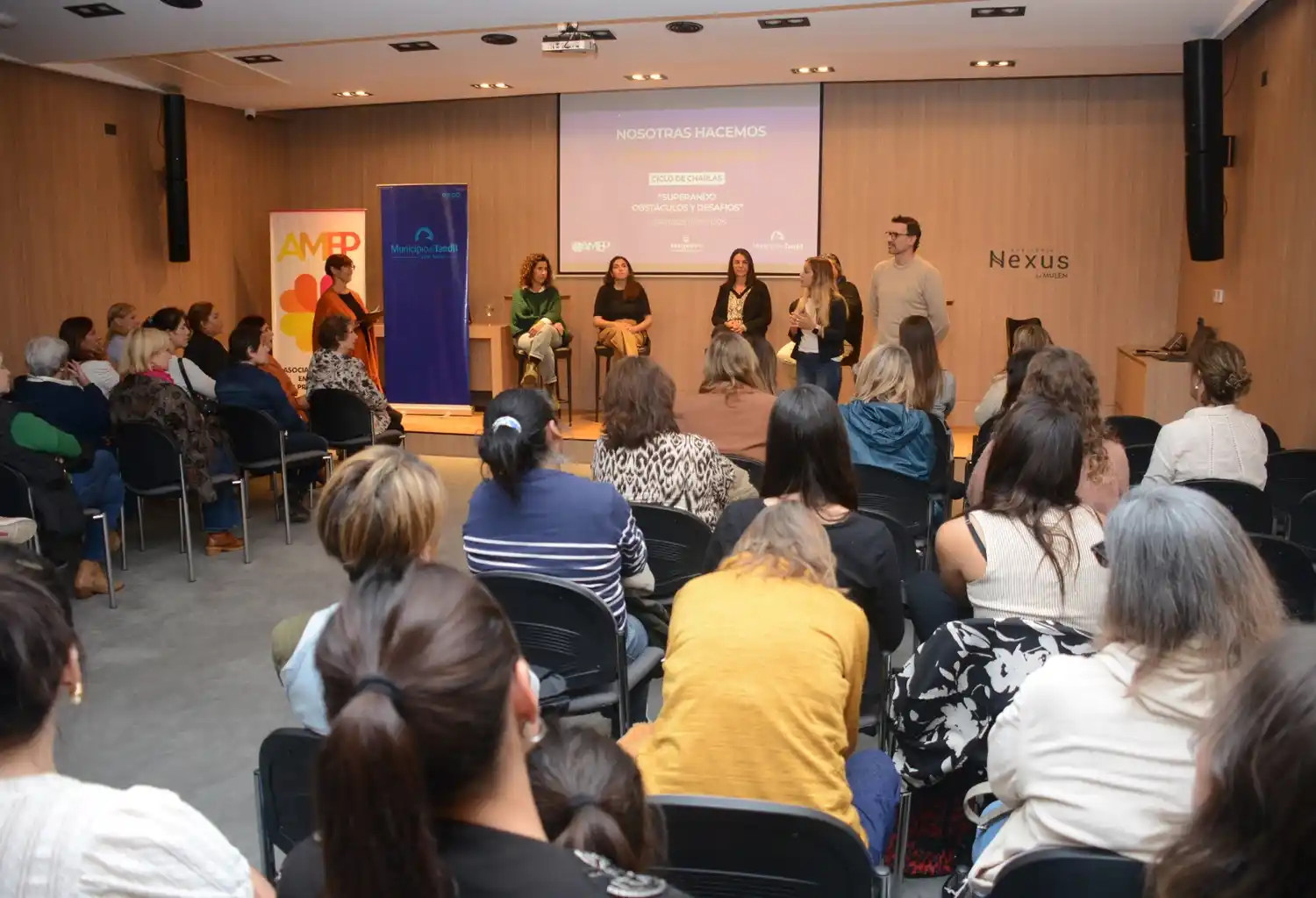 Se celebró una nueva charla con referentes del emprendedurismo y el liderazgo local